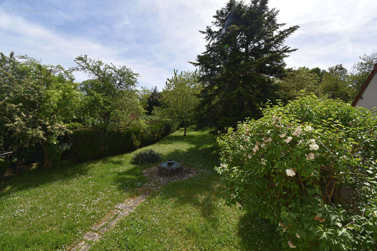 Maison à POUGUES-LES-EAUX