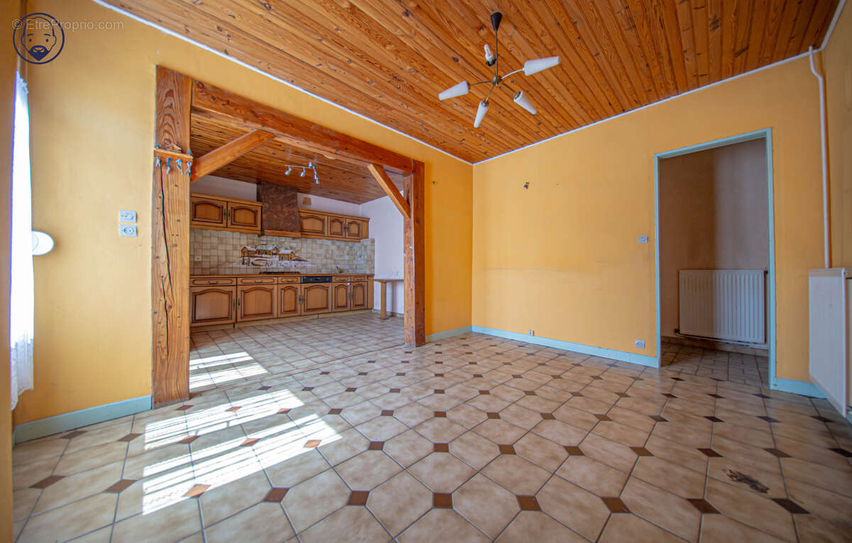 Maison à LEROUVILLE