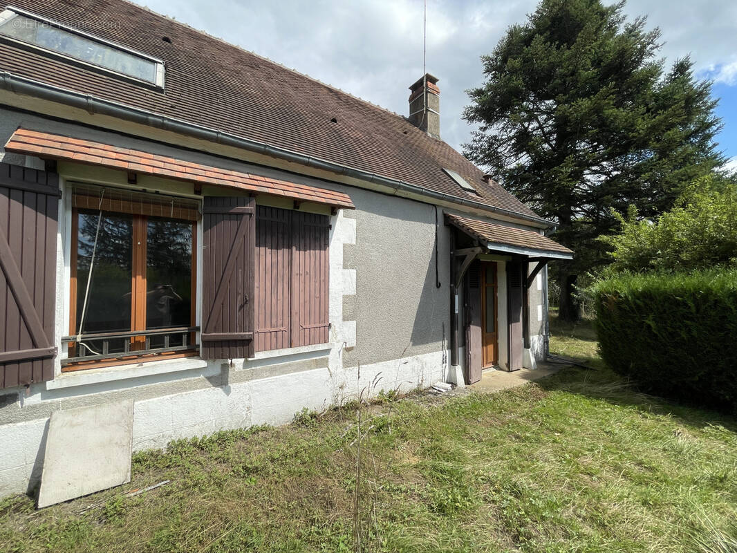 Maison à BEAUMONT-LA-FERRIERE