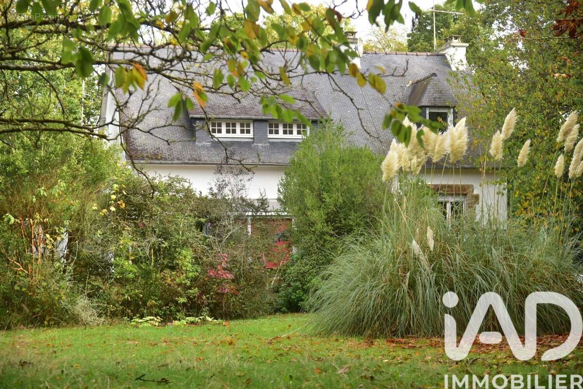 Maison 212 m² à Le Faouet  - photo 2