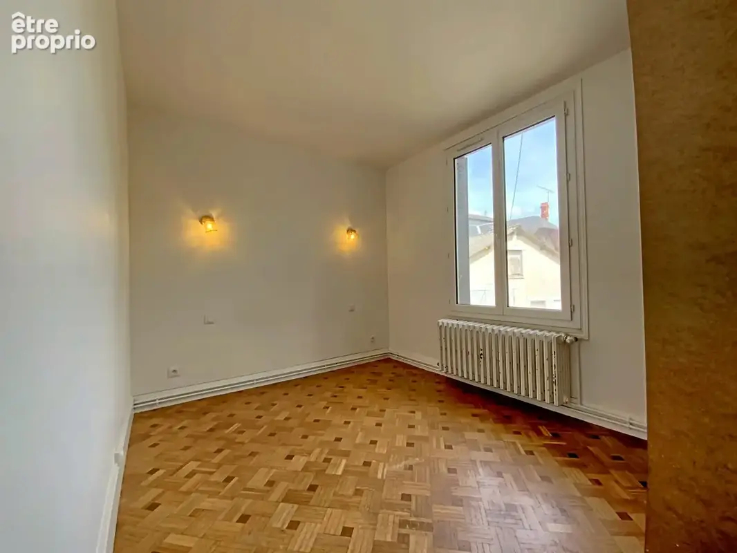 Maison 106 m² à Romorantin-Lanthenay  - photo 9