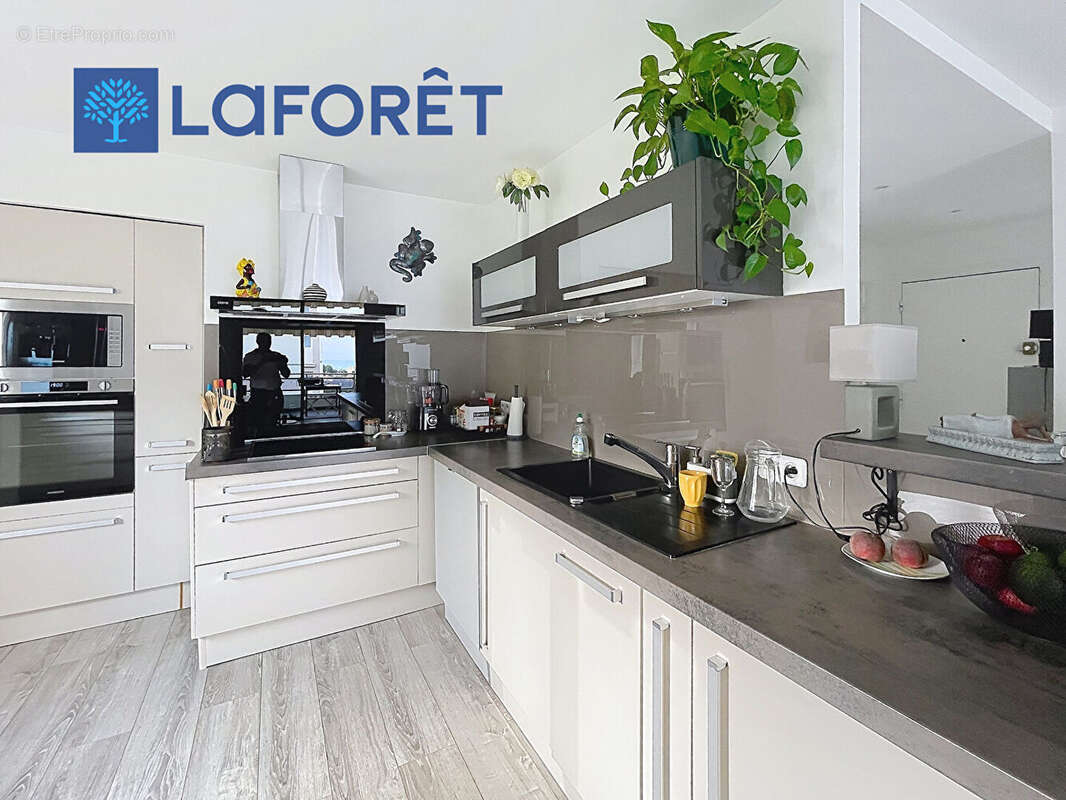 Appartement Cagnes Sur Mer 3 pièce(s) 71 m2 - photo 8