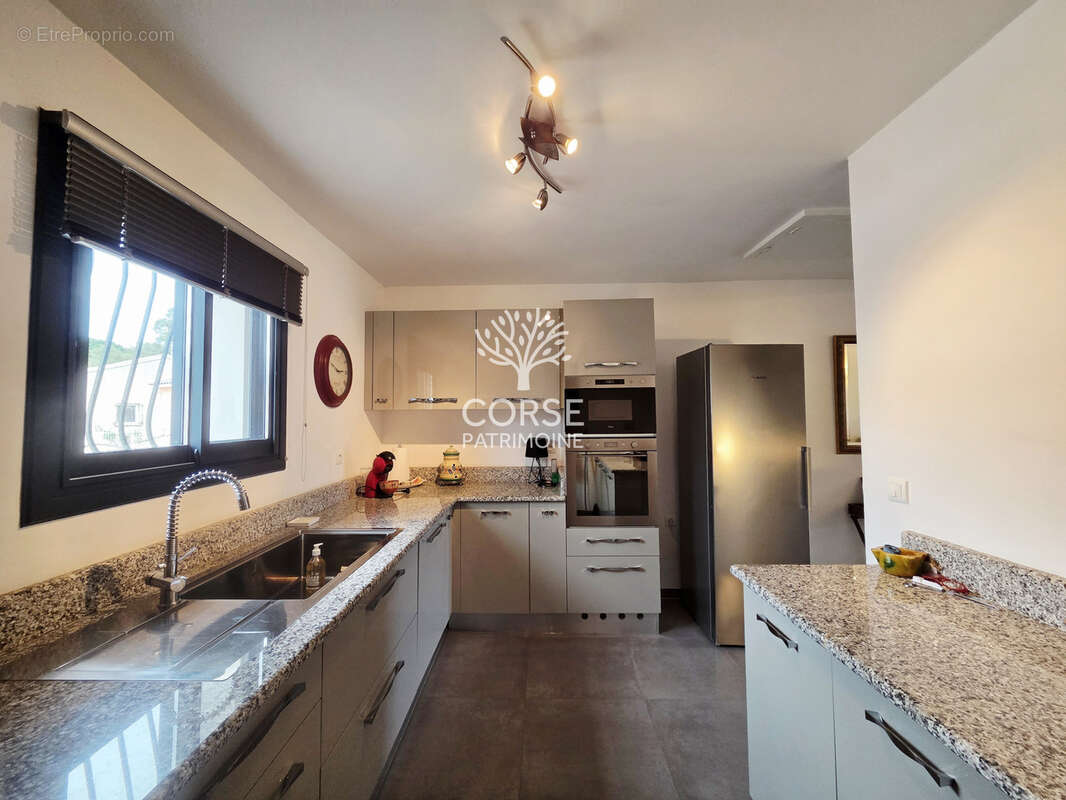 Maison à PORTO-VECCHIO