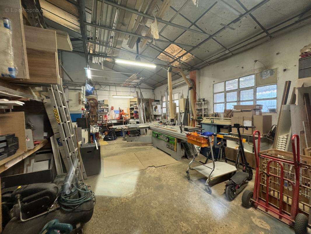 Commerce à LA GARDE