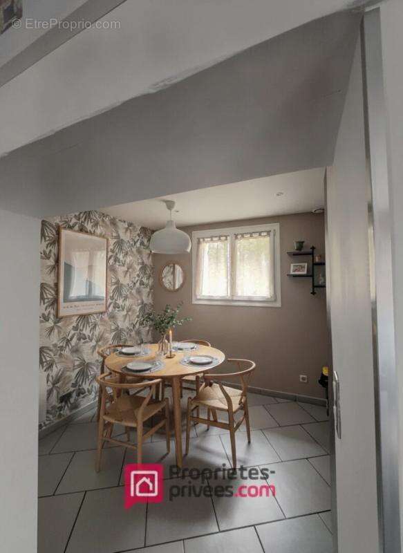 Maison à LAVERSINES