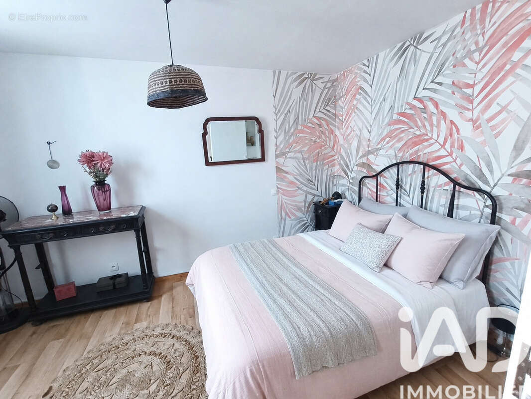 Photo 3 - Maison à COUTRAS