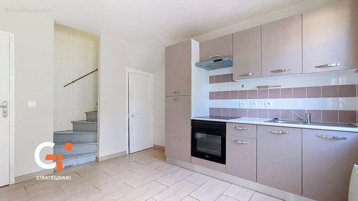 Maison à SOTTEVILLE-LES-ROUEN