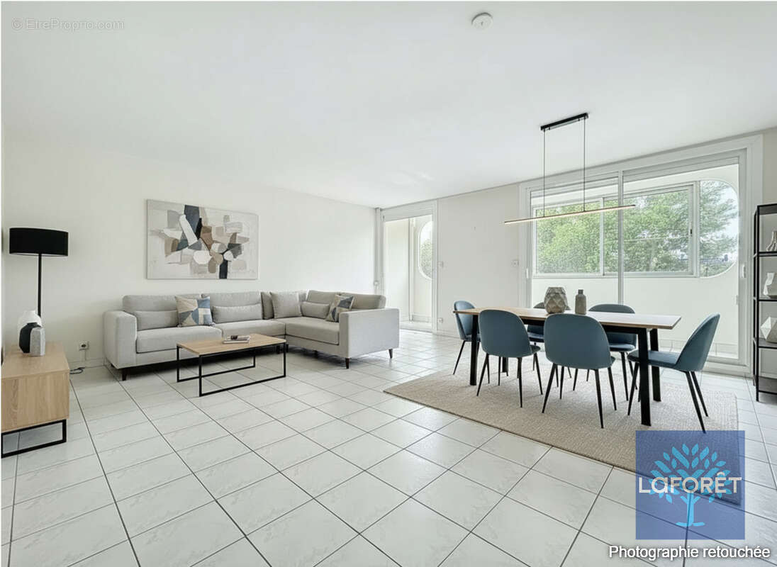 Appartement La Roche Sur Yon 3 pièce(s) 85.78 m2 - photo 2