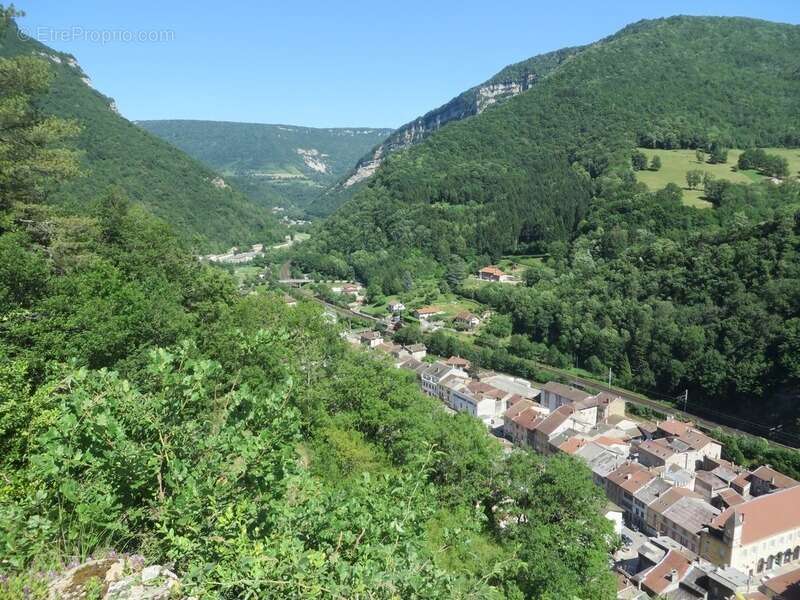 Appartement à SAINT-RAMBERT-EN-BUGEY