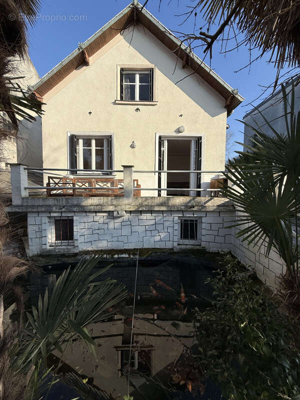 Maison à LE BLANC-MESNIL