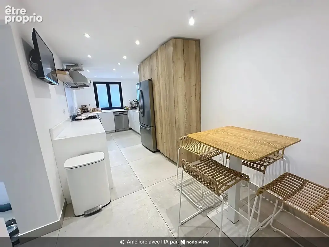 Maison de ville plein coeur Libération - photo 7