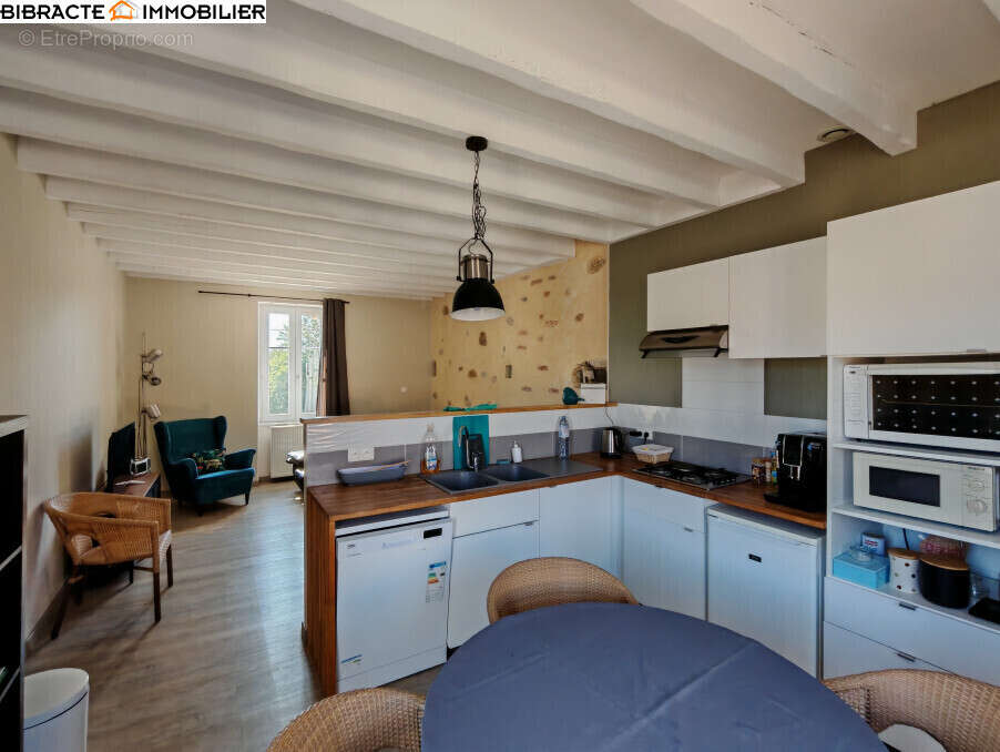 Maison à SAINT-DIDIER-SUR-ARROUX