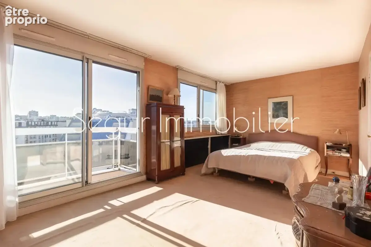 Paris XVe Pasteur : Penthouse avec terrasse et balcons - photo 10