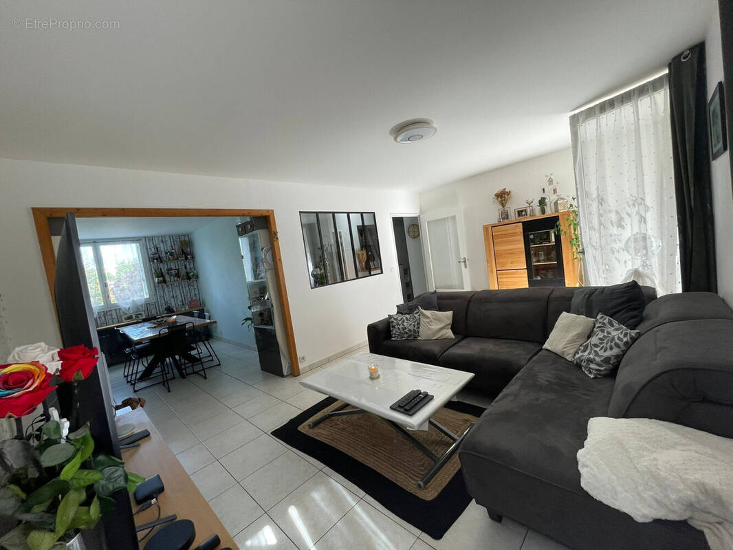 Appartement à LE MEE-SUR-SEINE