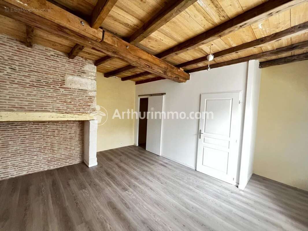 Maison de bourg 4 pièces - photo 6