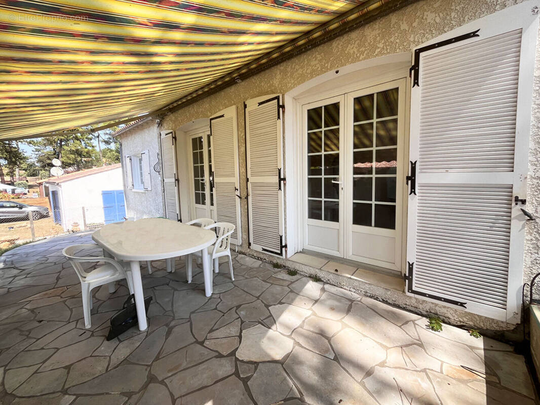 Maison à LA TREMBLADE