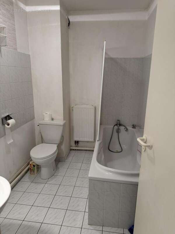 Appartement 45 m² à Saint-Brieuc  - photo 5