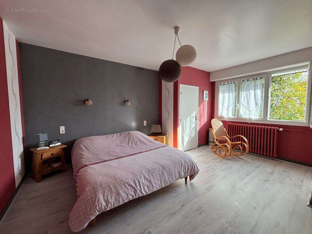 Maison à MONTAUBAN-DE-BRETAGNE