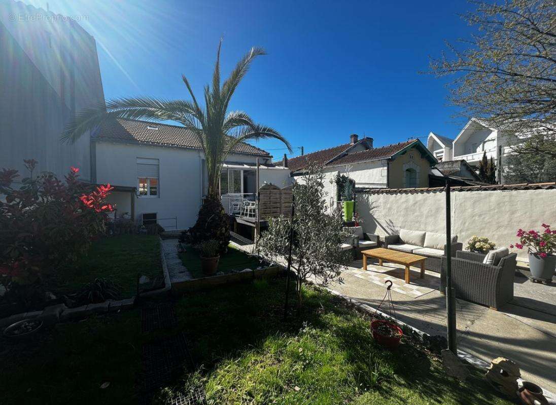 Maison à LA ROCHELLE