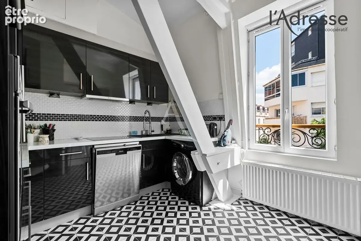 Appartement hypercentre Suresnes 3 pièces 74m² - photo 4