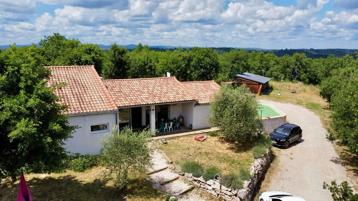 Maison à TOURVES