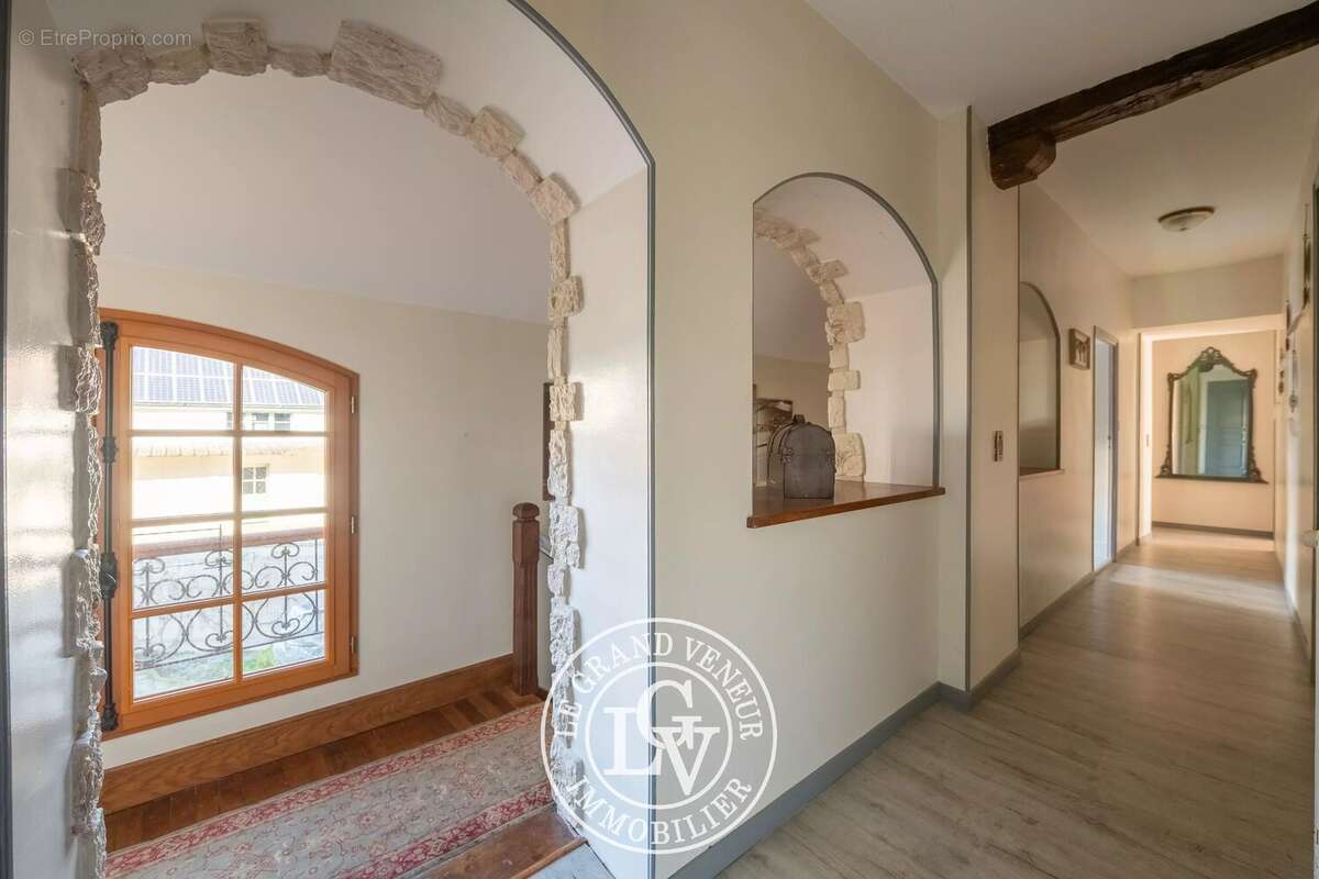 Maison à FONTAINEBLEAU