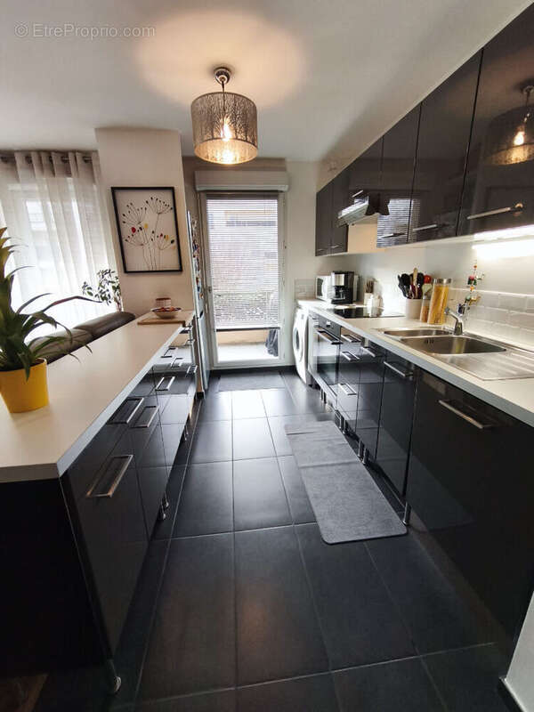 Appartement à PONTAULT-COMBAULT