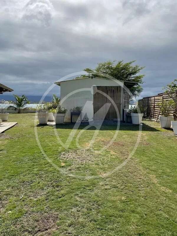 Maison à POINTE-A-PITRE