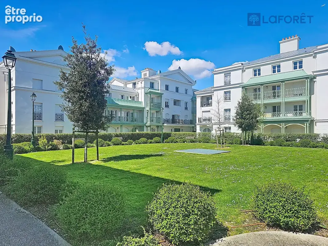 Appartement à SERRIS
