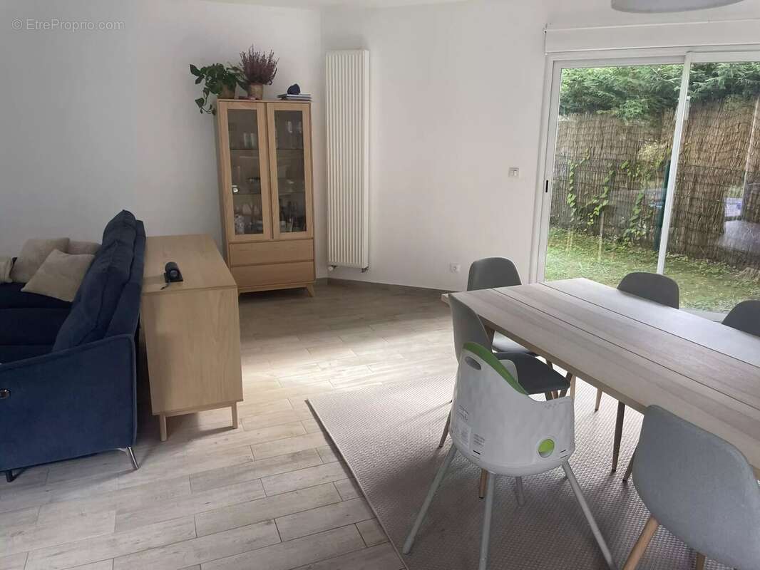 Maison à L'ETANG-LA-VILLE