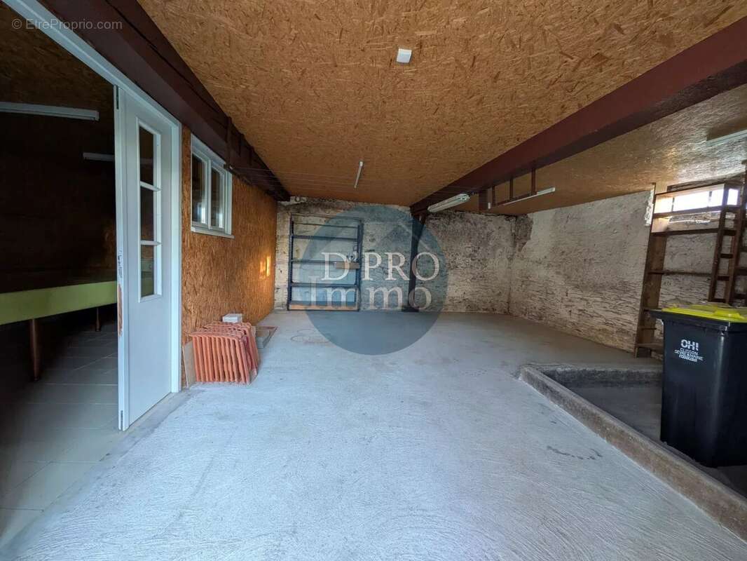 Maison à HAUTE-GOULAINE