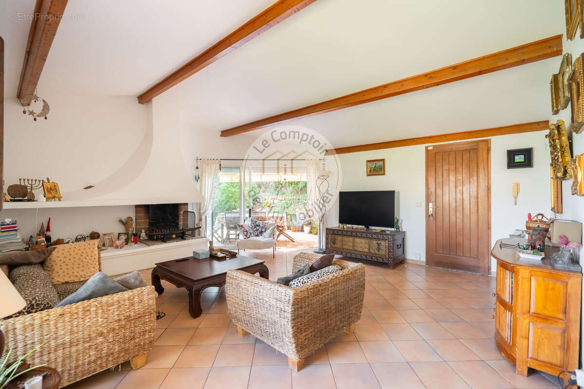 Le redon: maison de charme avec piscine au calme - photo 3