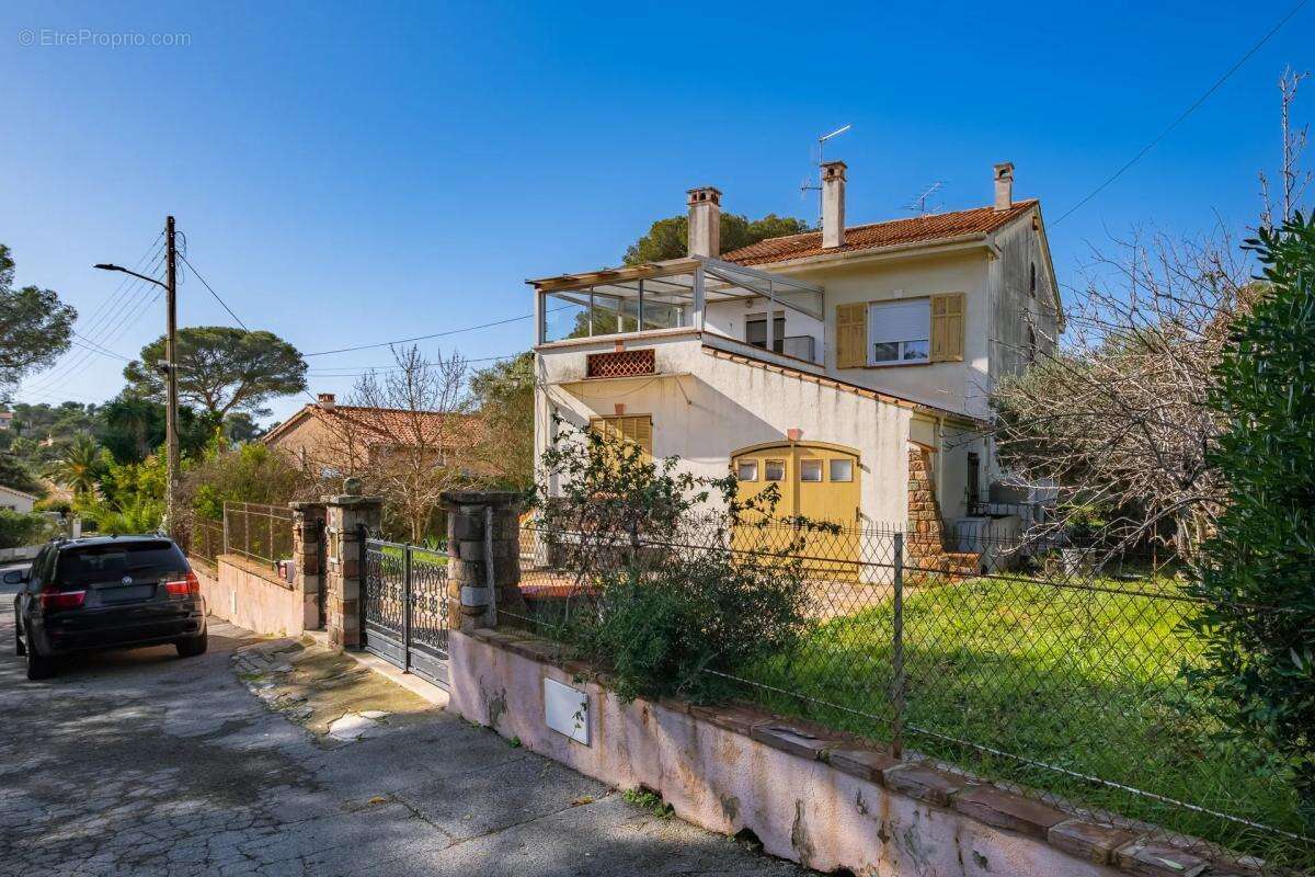 Appartement à SAINT-RAPHAEL