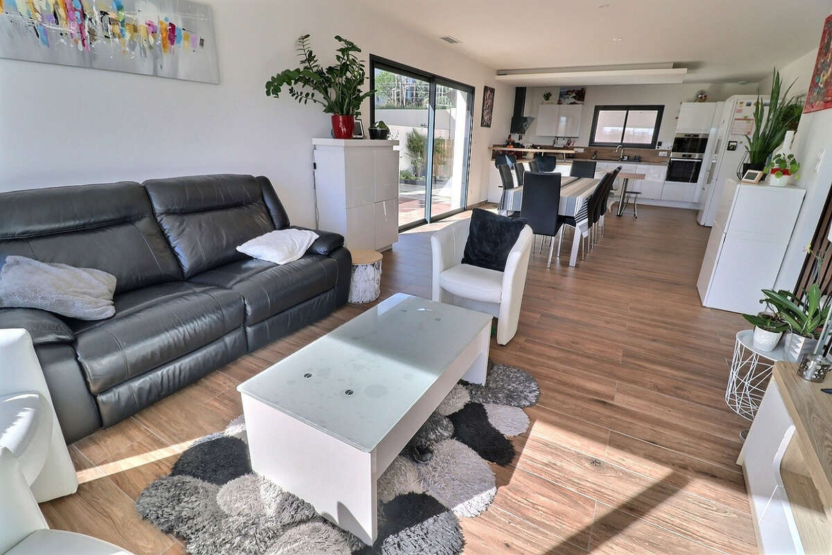 Maison à SAINT-ANDRE-DE-SANGONIS