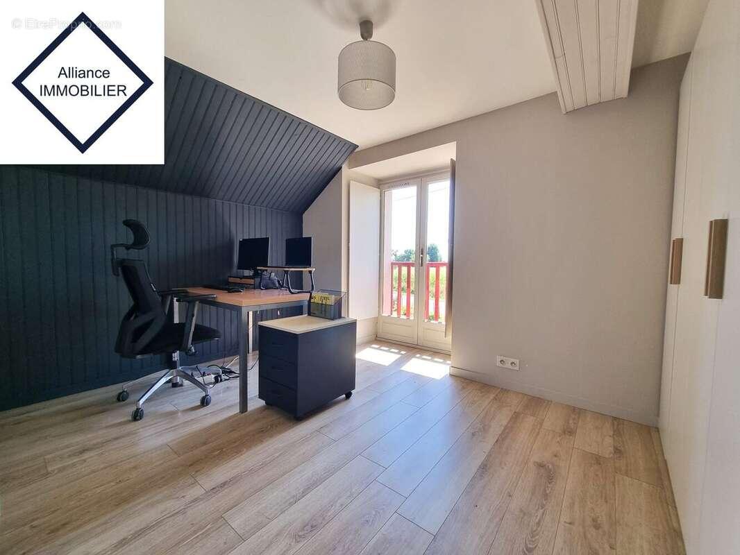 Maison 118 m² à Montauban-De-Bretagne  - photo 5