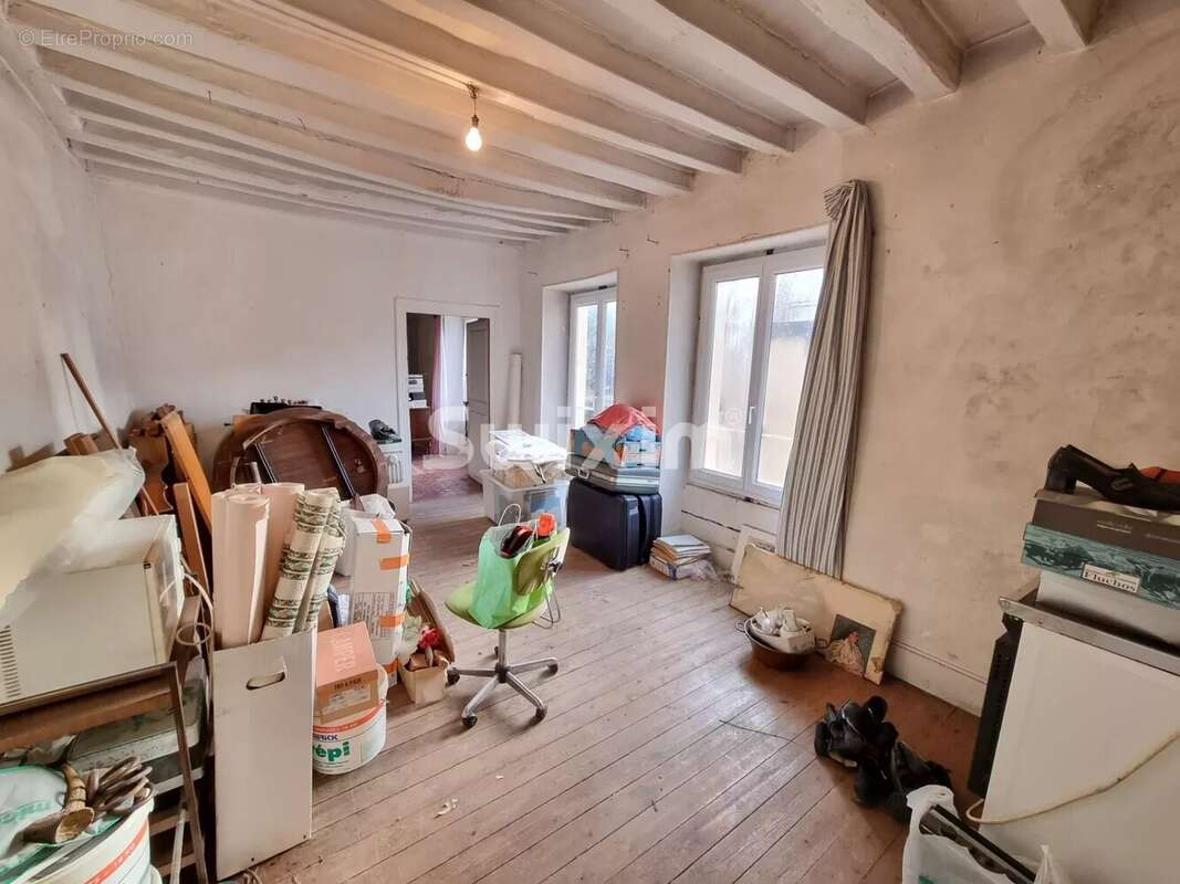 Maison à VARZY
