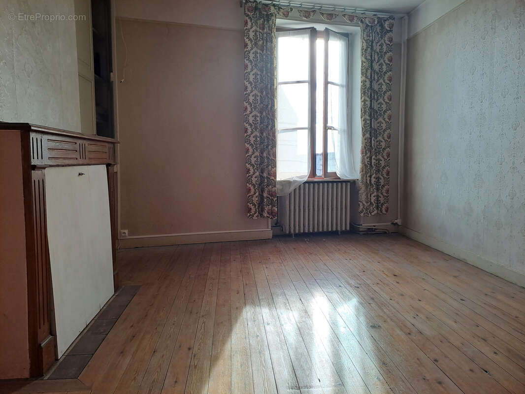 Maison à LE FRESNE-SUR-LOIRE