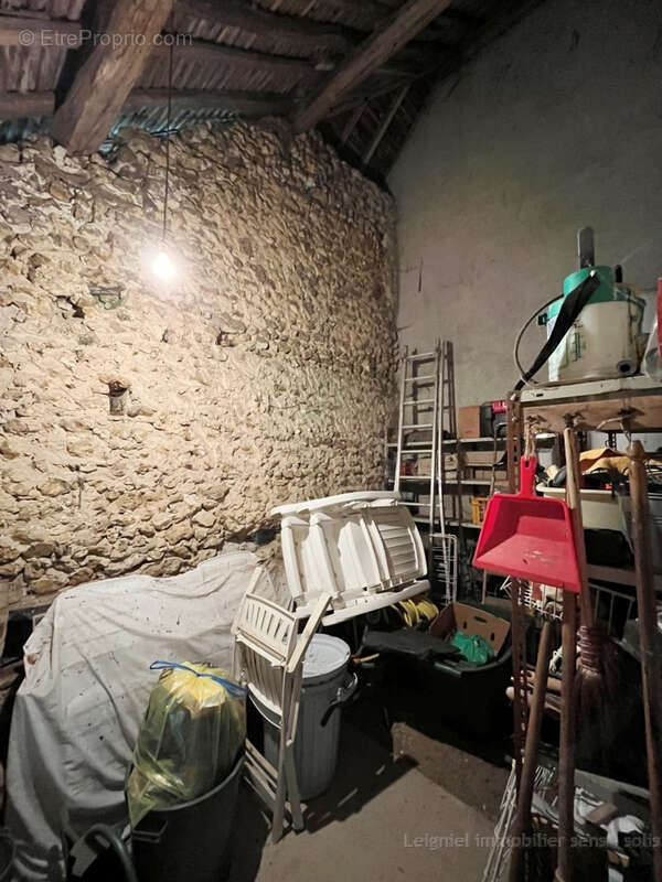Charmante maison de campagne authentique sur son jardin de 1200 m2 et sa petite prairie - photo 22