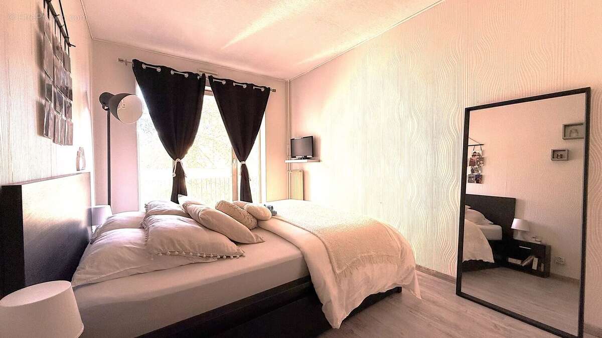 Appartement à ELANCOURT