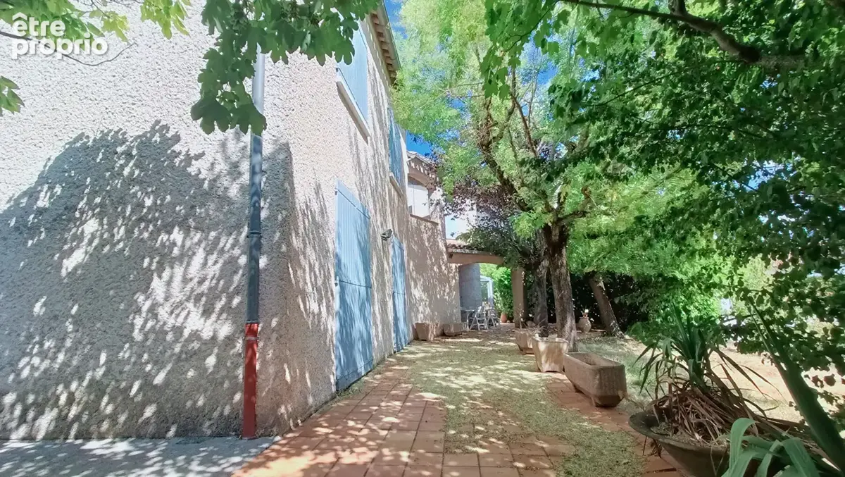 Maison  provençale , 7 pièces avec terrain proche centre ville 192m2 accesible PMR - photo 18