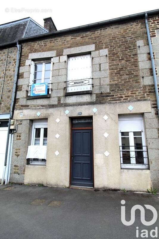 Photo 1 - Maison à SAINT-HILAIRE-DU-HARCOUET