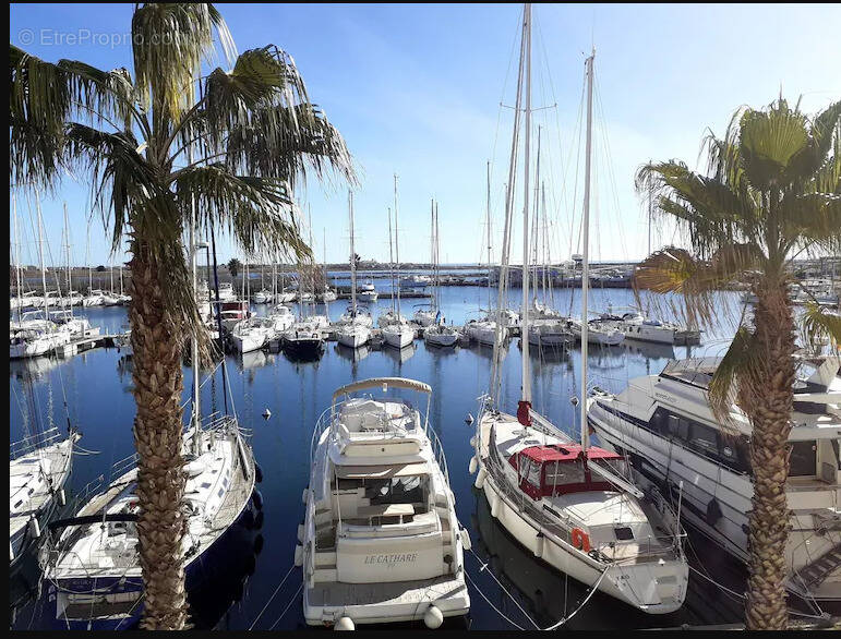 Commerce à GRUISSAN