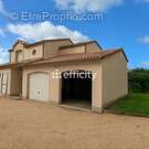 Maison à MIGNALOUX-BEAUVOIR