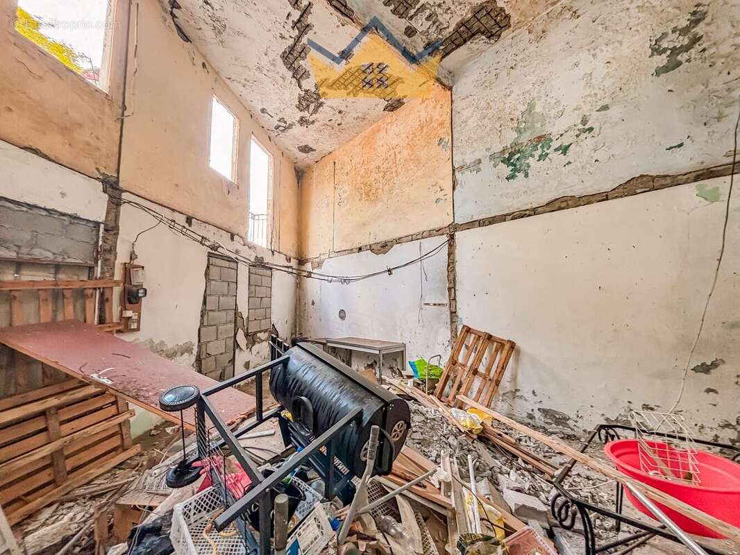 Maison à FORT-DE-FRANCE