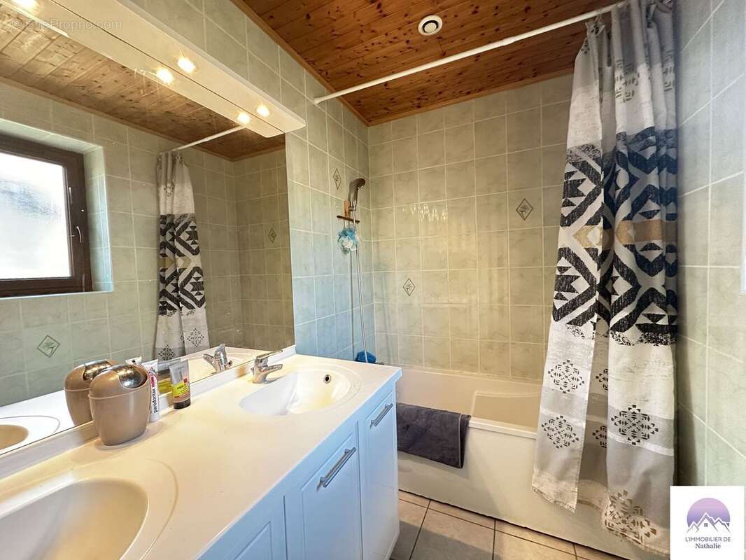 Maison à SAINT-ROMANS