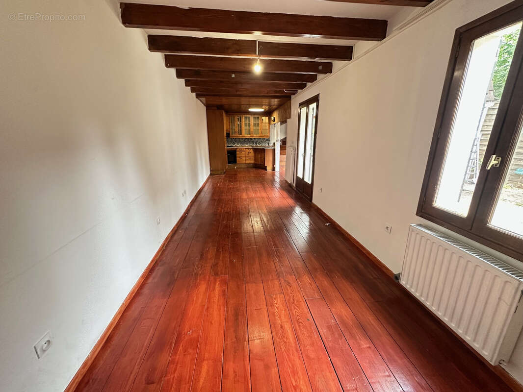 Maison garges-les-gonesse 4 pieces avec dependance - photo 3