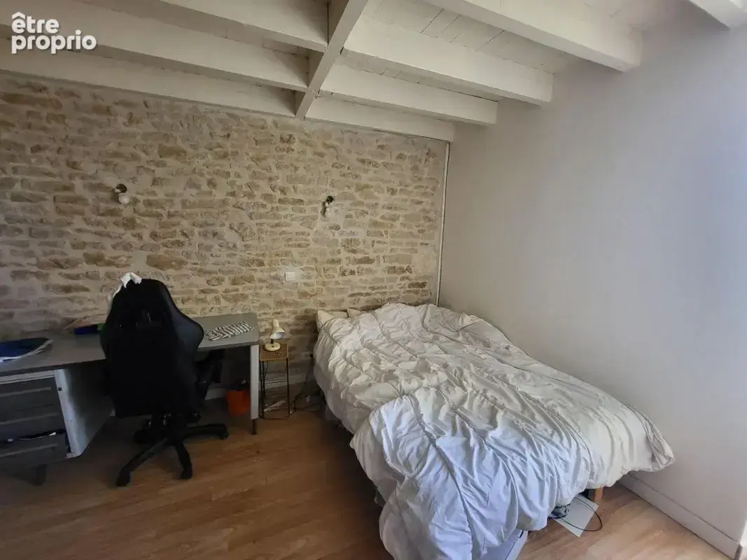 Maison 6 pièces 153 m² à vendre à Coulonges-Sur-L'autize (79160) - photo 2