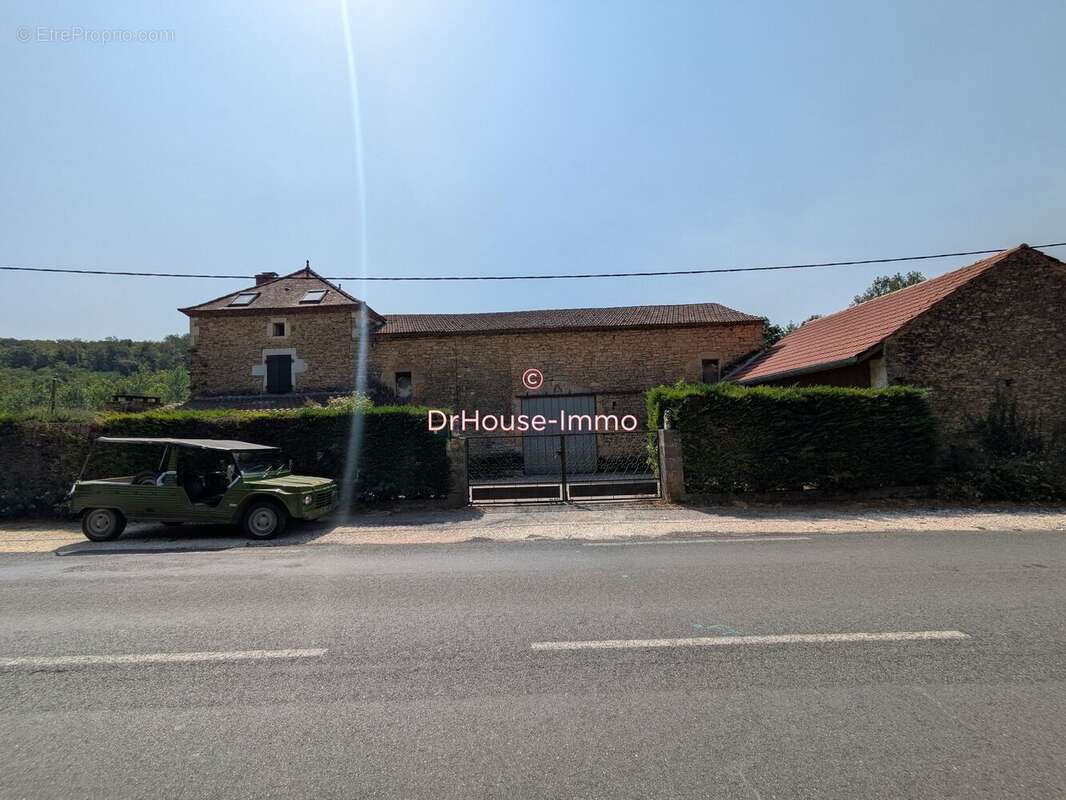 Maison à VILLEFRANCHE-DU-PERIGORD