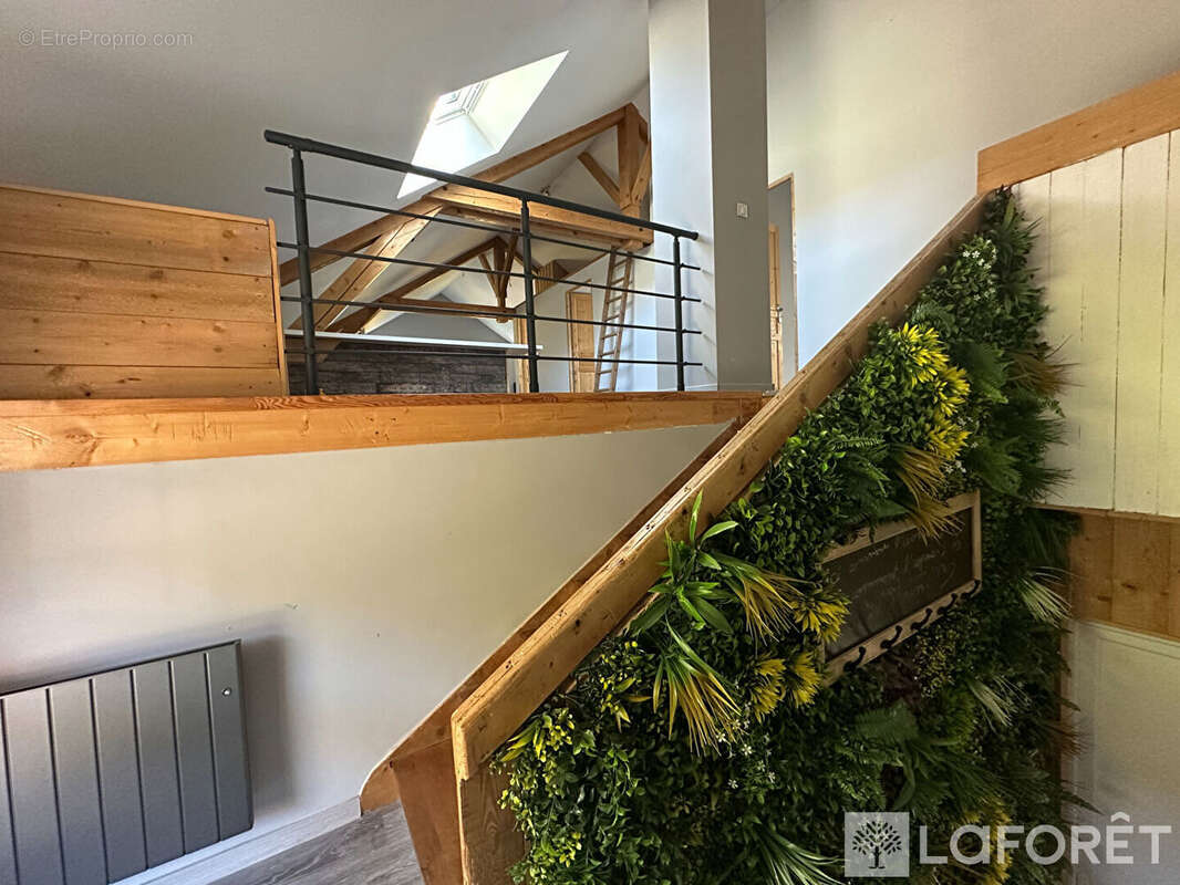 Appartement à REMORAY-BOUJEONS