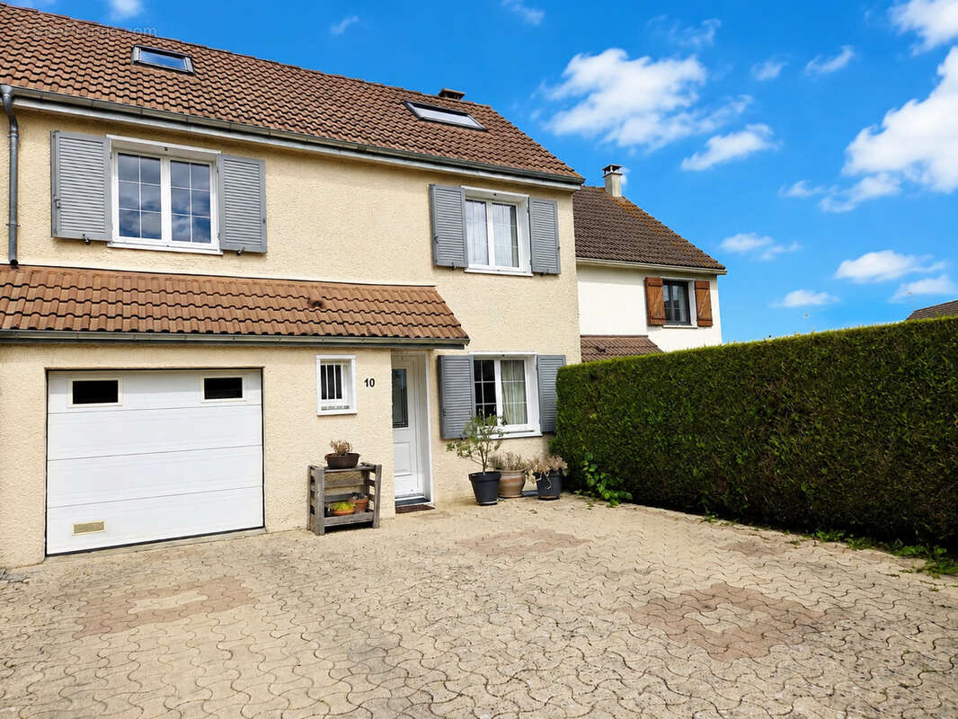 Maison à RAMBOUILLET